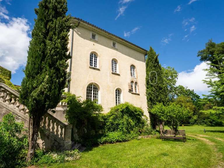 Maison Anduze - 13 chambres - 1563m²