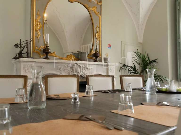 Maison Anduze - 13 chambres - 1563m²