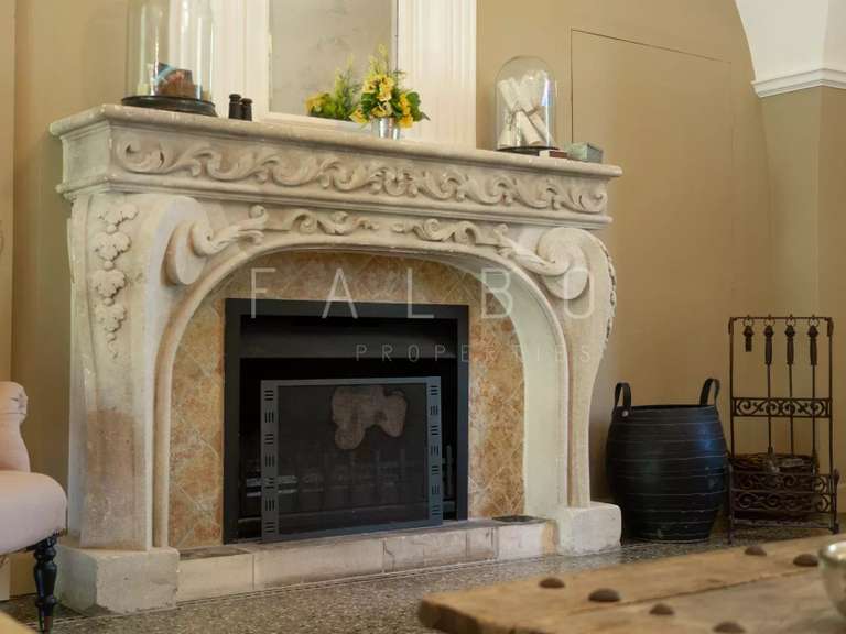 Maison Anduze - 13 chambres - 1563m²