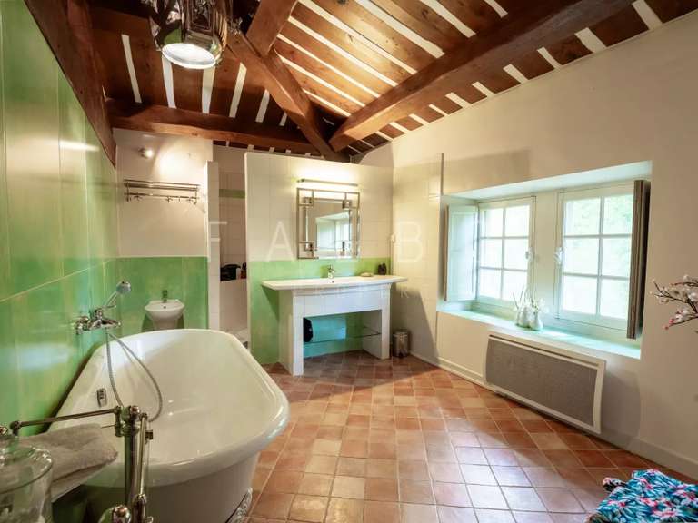 Maison Anduze - 13 chambres - 1563m²