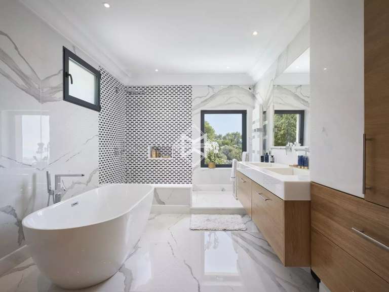 Maison Cannes - 5 chambres - 300m²