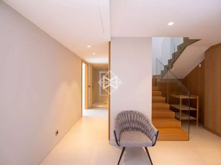Maison Villefranche-sur-Mer - 6 chambres - 360m²