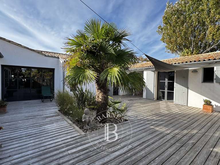 Maison Le Bois-Plage-en-Ré - 4 chambres - 198m²