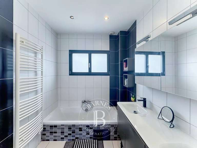 Maison Tresserve - 4 chambres - 234m²