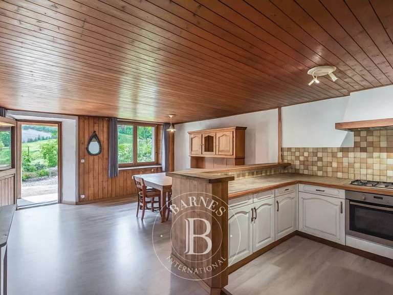 Maison Demi-Quartier - 527m²