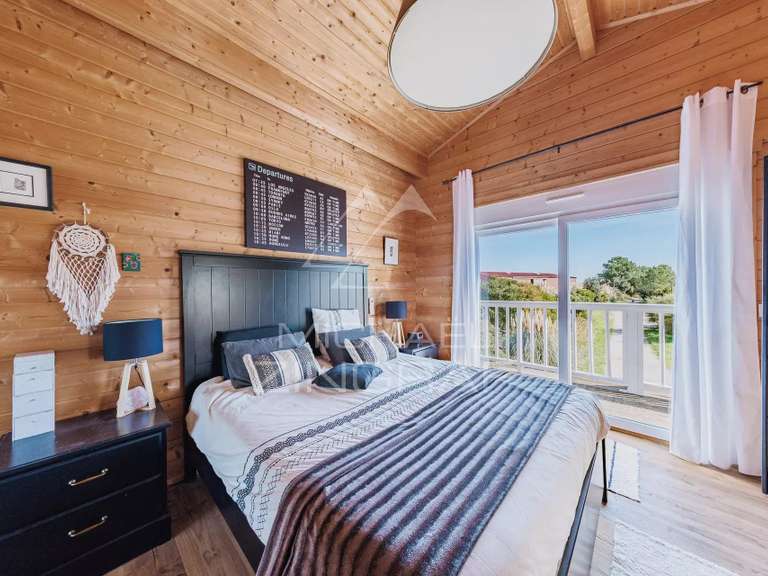 Maison Gujan-Mestras - 4 chambres - 218m²