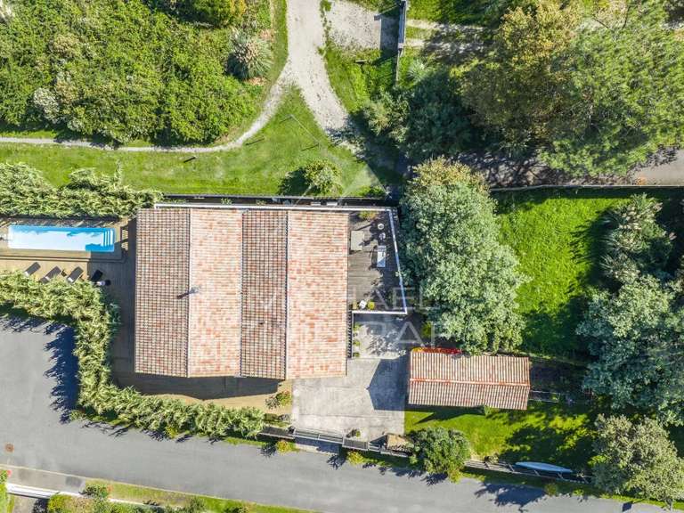 Maison Gujan-Mestras - 4 chambres - 218m²