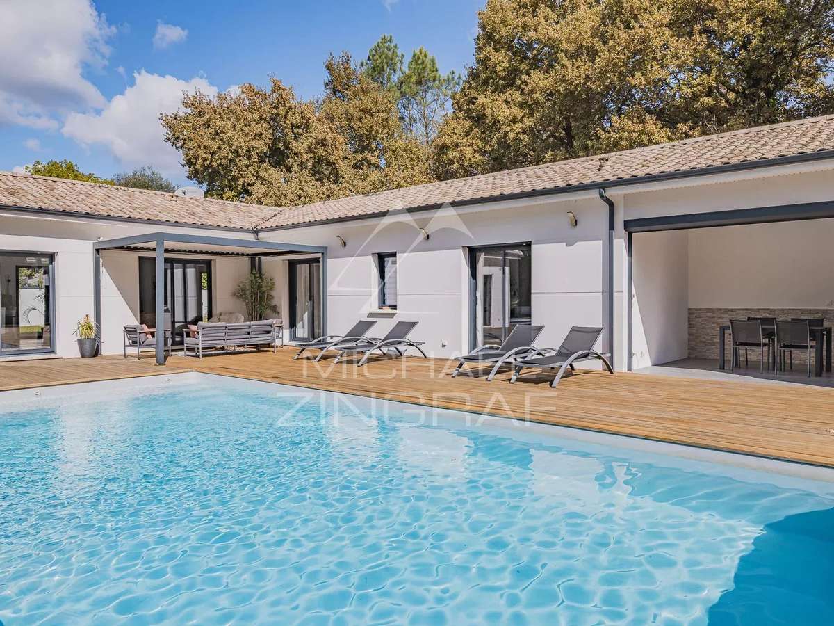 Maison Salles