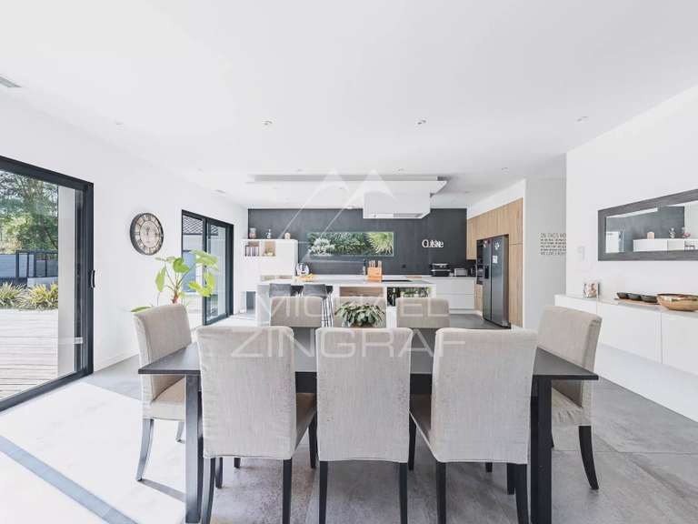 Maison Salles - 6 chambres - 291m²