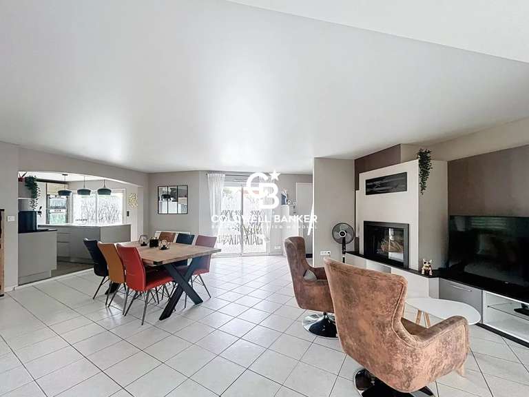 Maison Longeville-sur-Mer - 4 chambres - 170m²