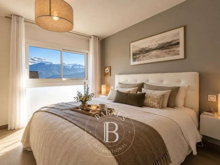 Maison Saint-Jorioz - 3 chambres - 125m²