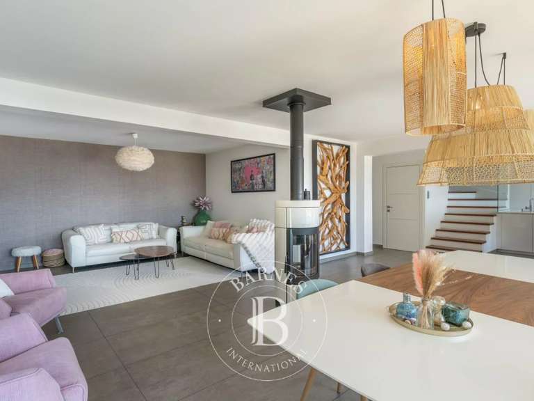 Maison Pringy - 4 chambres - 174m²