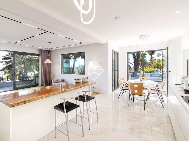 House with Sea view Cannes - 5 bedrooms - 300m²