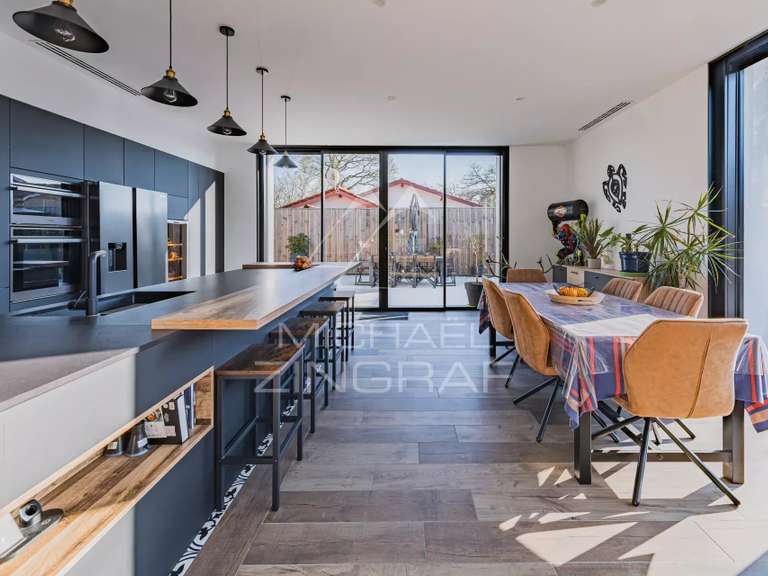 Maison Gujan-Mestras - 3 chambres - 123m²