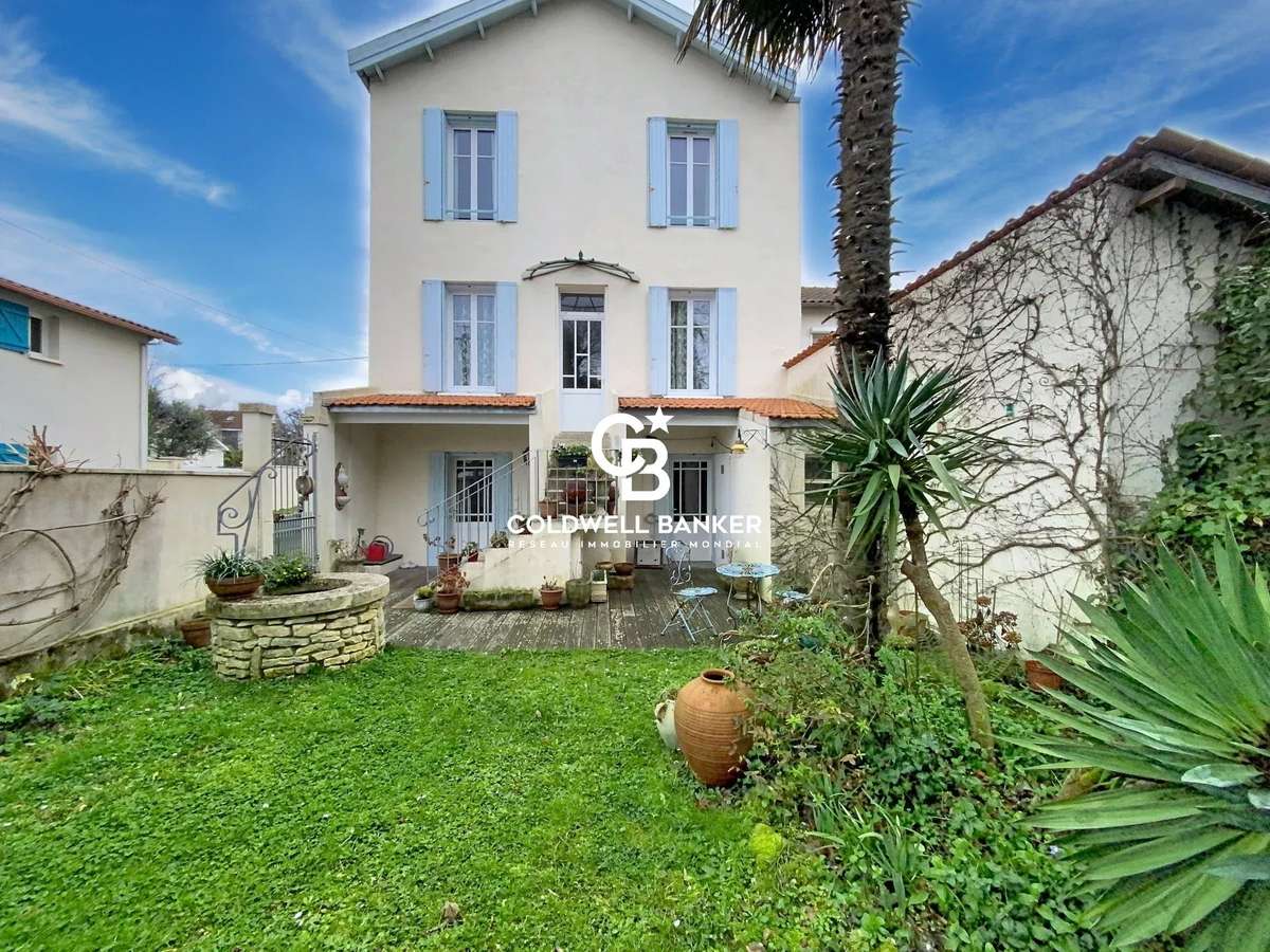 Maison Fouras