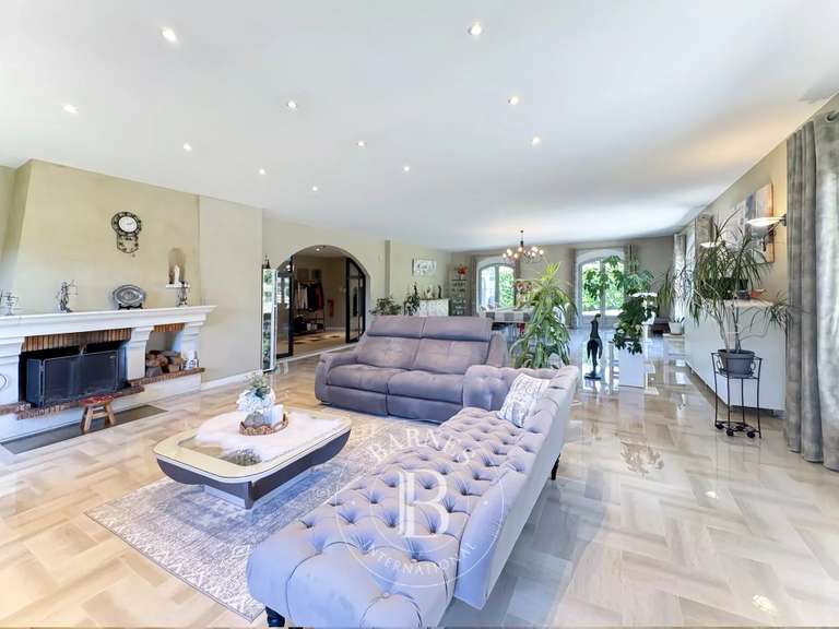House Chambéry - 4 bedrooms - 248m²