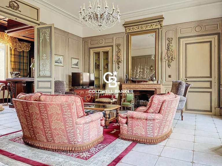 Maison La Jarne - 9 chambres - 540m²