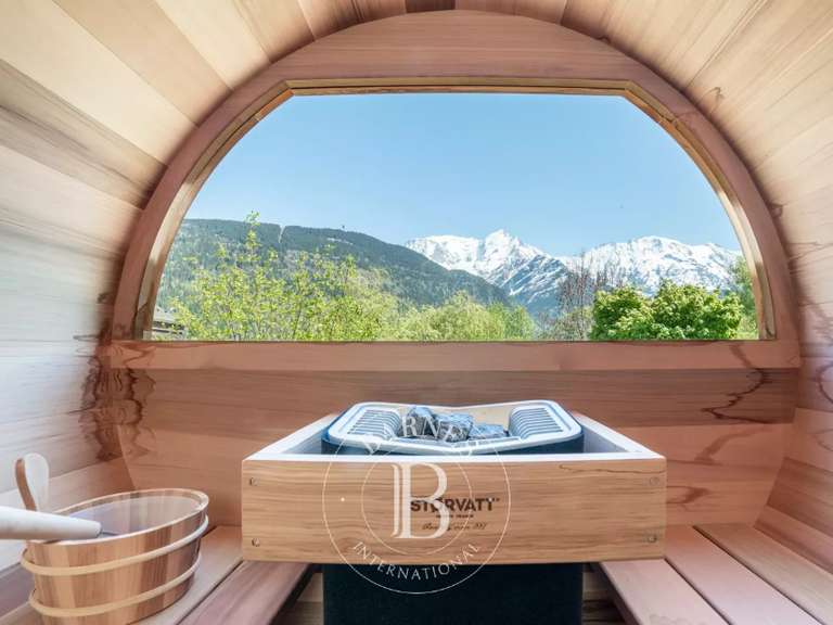 Maison Saint-Gervais-les-Bains - 6 chambres - 239m²