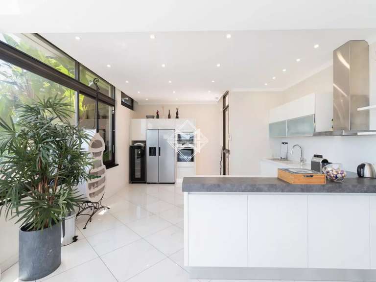 Maison Cannes - 6 chambres - 342m²