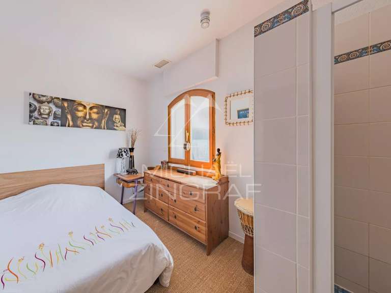Maison Gujan-Mestras - 5 chambres - 240m²
