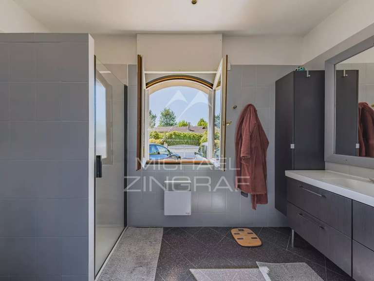 Maison Gujan-Mestras - 5 chambres - 240m²