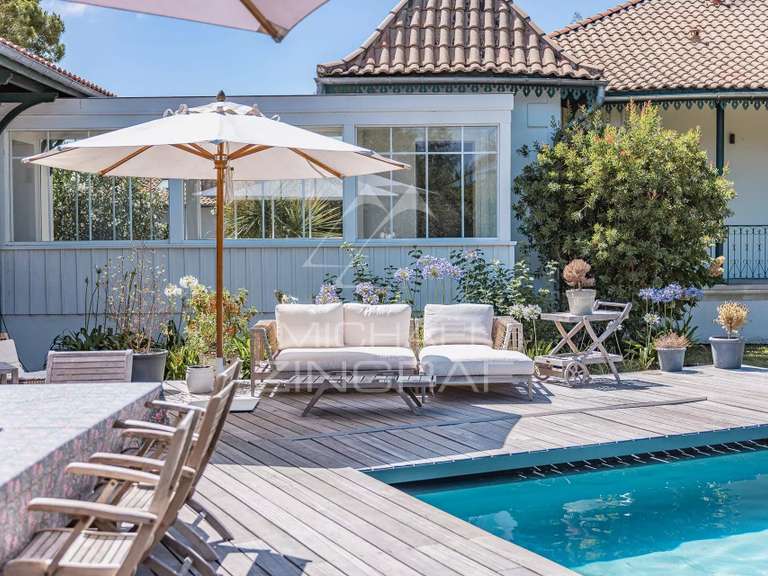 Maison Gujan-Mestras - 11 chambres - 455m²