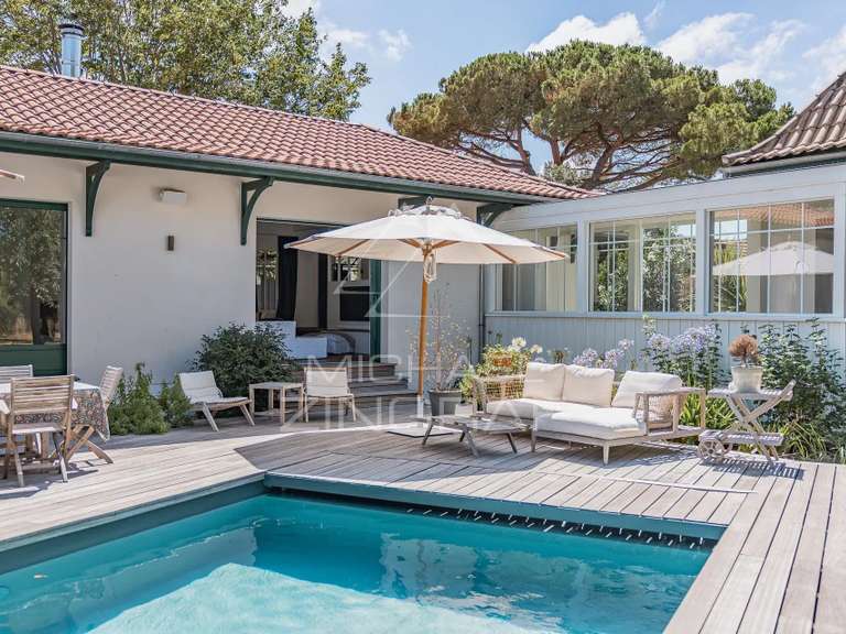 Maison Gujan-Mestras - 11 chambres - 455m²