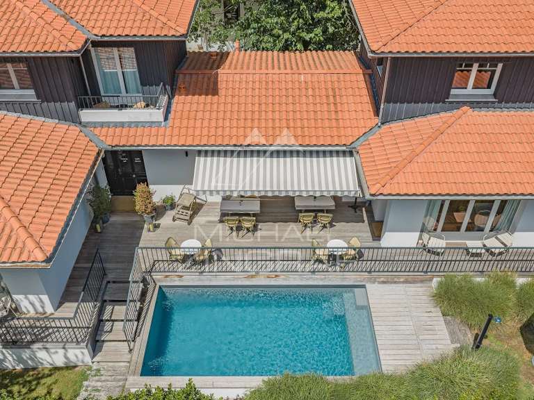 Maison Gujan-Mestras - 11 chambres - 455m²