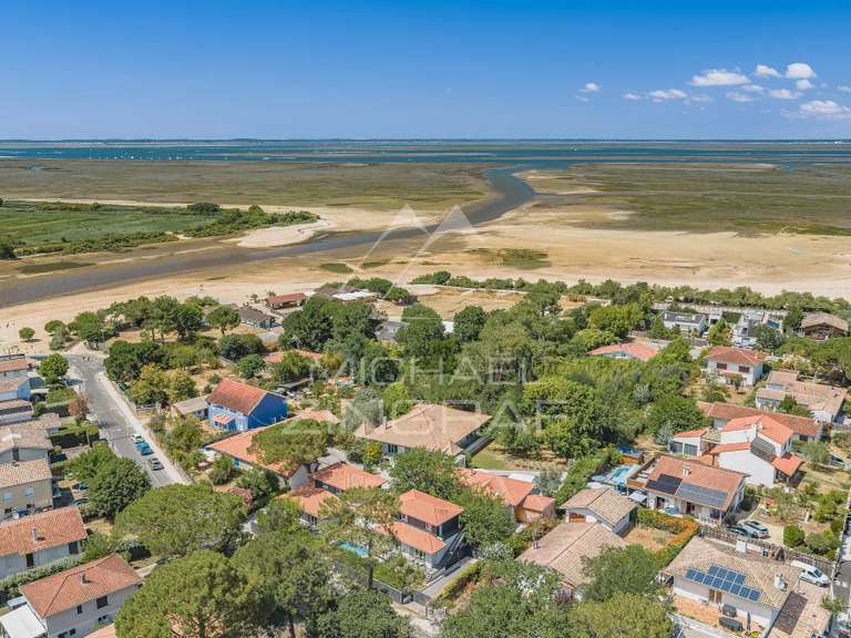 Maison Gujan-Mestras - 11 chambres - 455m²