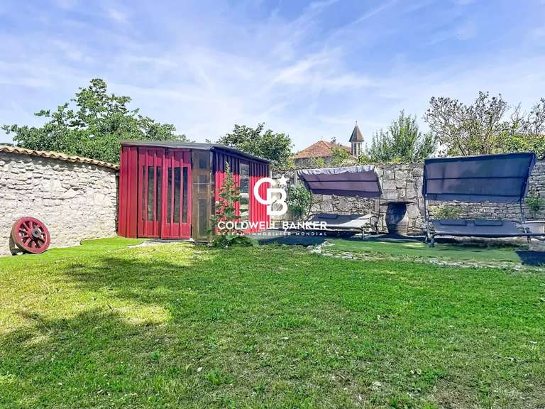House Benon - 3 bedrooms - 198m²