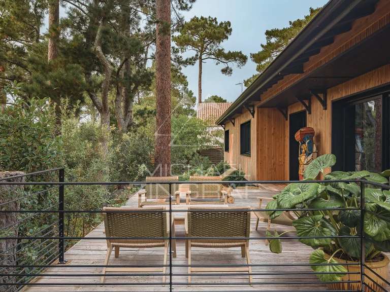 Maison Pyla-sur-mer - 5 chambres - 230m²