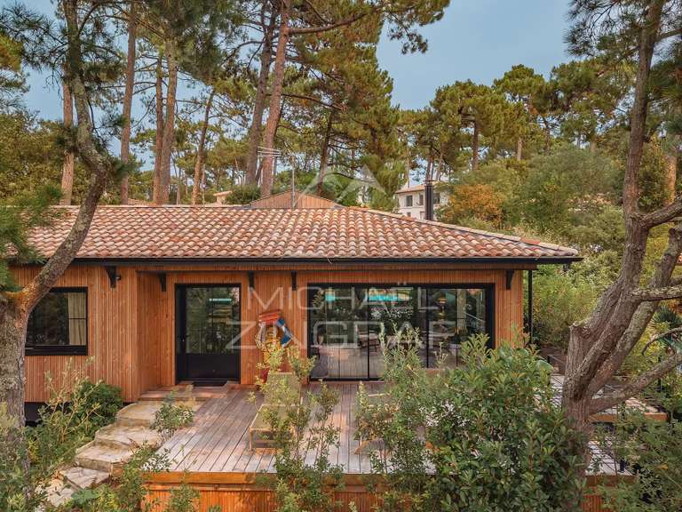 Maison Pyla-sur-mer - 5 chambres - 230m²