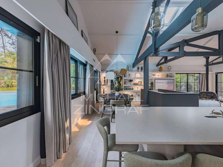 Maison Pyla-sur-mer - 5 chambres - 230m²