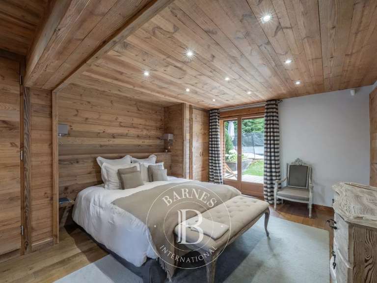 House Demi-Quartier - 5 bedrooms - 307m²