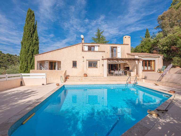 Maison Les issambres - 4 chambres - 145m²