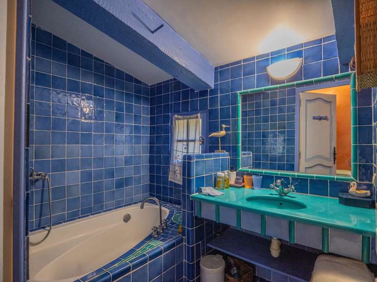 Maison Lorgues - 8 chambres - 300m²