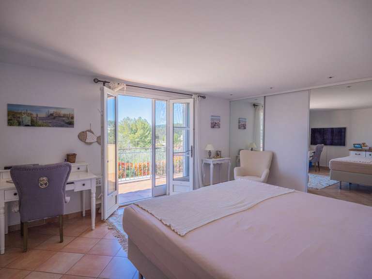 House Lorgues - 5 bedrooms - 230m²
