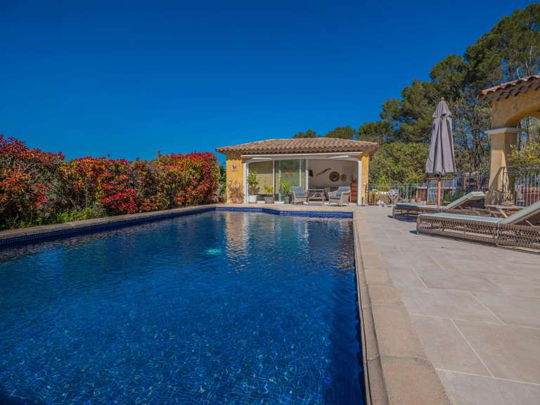 House Lorgues - 5 bedrooms - 230m²