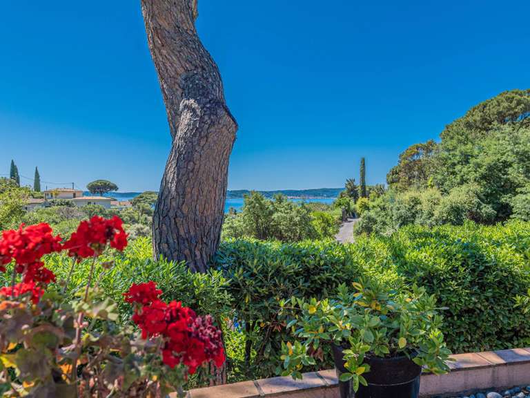 Maison Sainte-Maxime - 6 chambres - 197m²