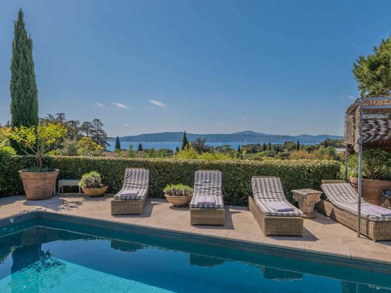 Maison Sainte-Maxime - 7 chambres - 260m²