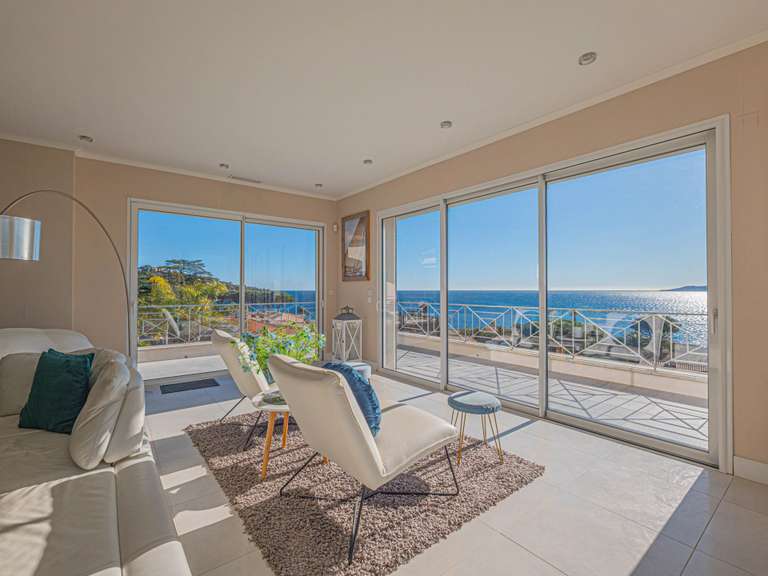 Maison Sainte-Maxime - 6 chambres - 388m²