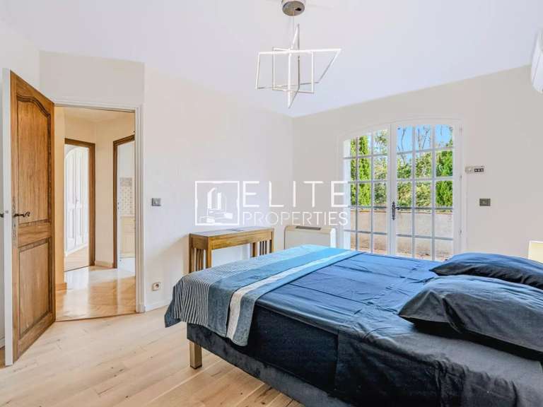 House with Sea view Mandelieu-la-Napoule - 256m²