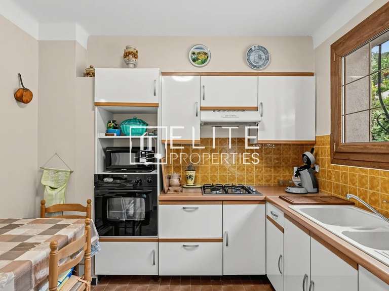 House Mandelieu-la-Napoule - 3 bedrooms - 147m²