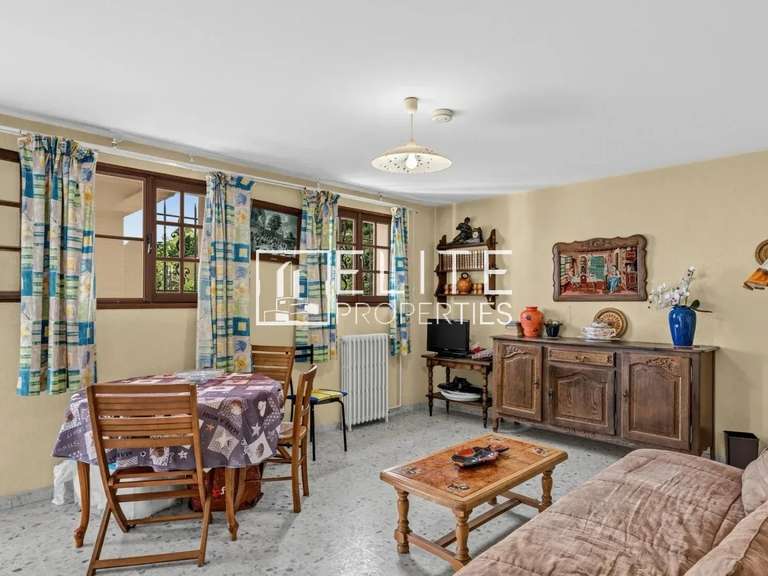 House Mandelieu-la-Napoule - 3 bedrooms - 147m²