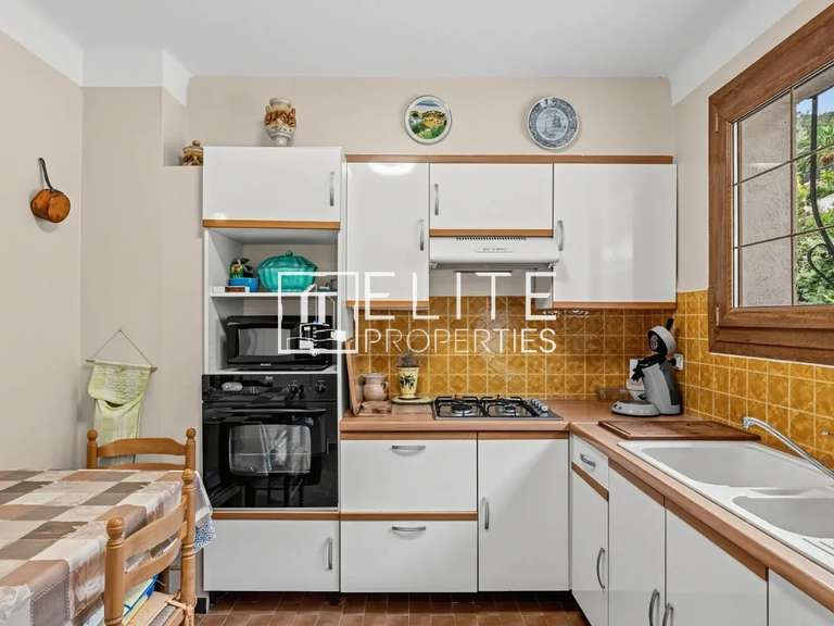 House Mandelieu-la-Napoule - 3 bedrooms - 147m²