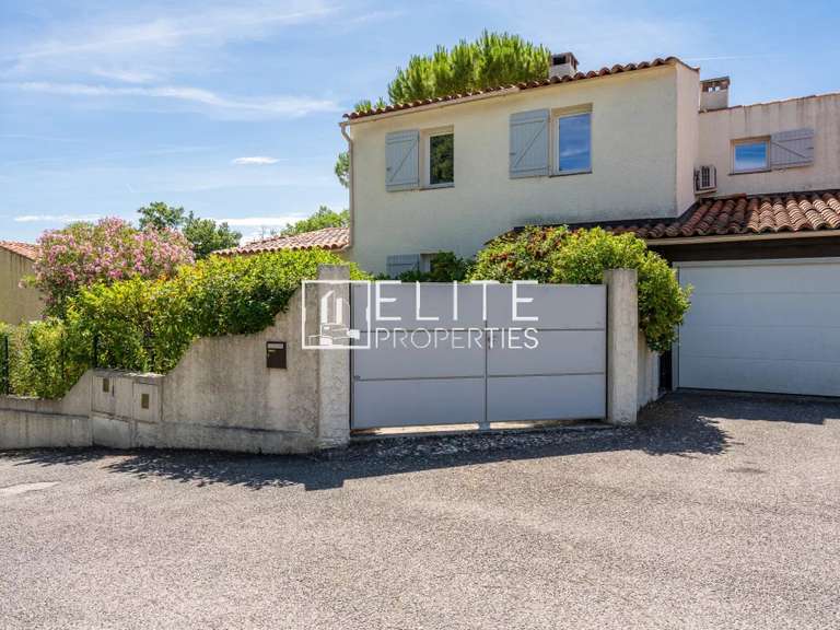 Maison Grasse - 4 chambres - 135m²