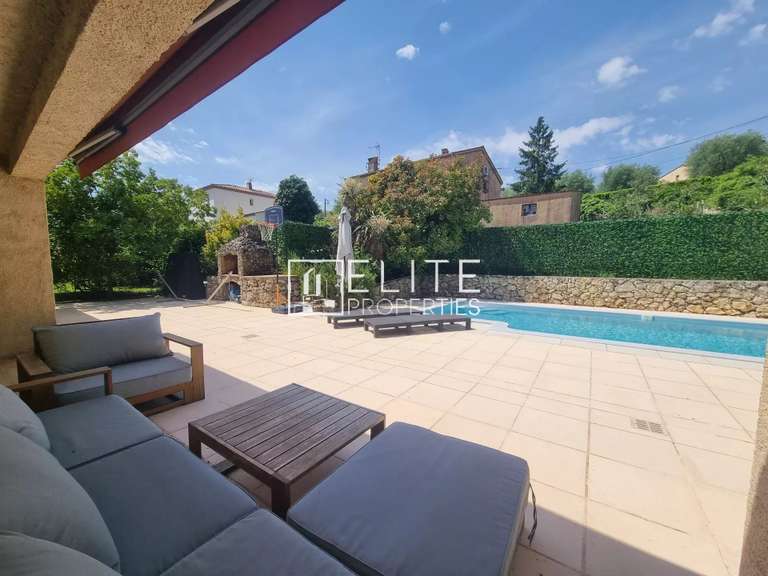 Maison Grasse - 4 chambres - 111m²