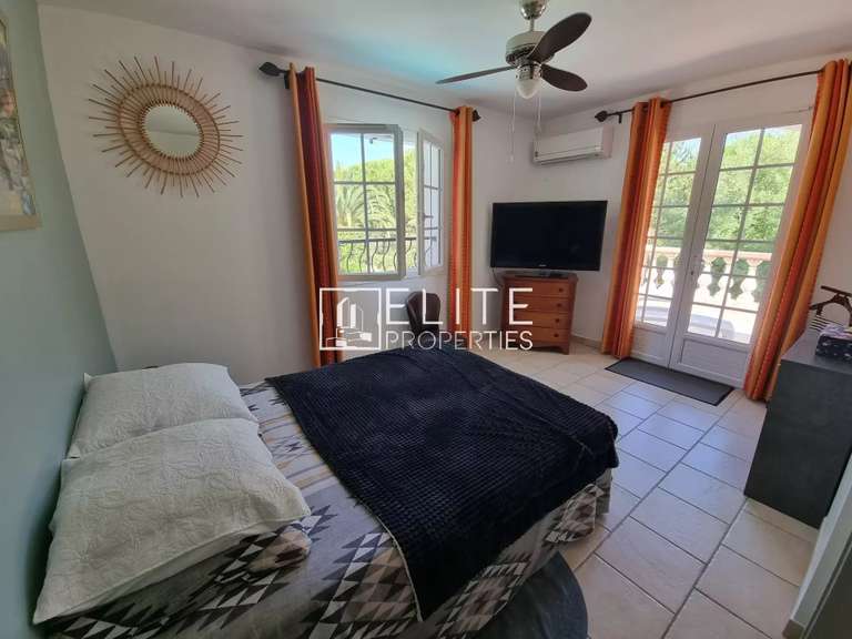 Maison Les Adrets-de-l'Estérel - 4 chambres - 203m²