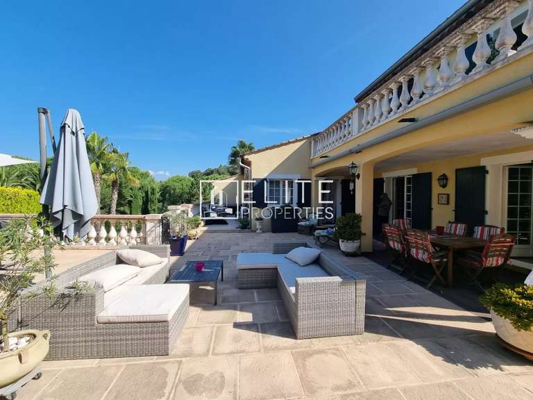Maison Les Adrets-de-l'Estérel - 4 chambres - 203m²