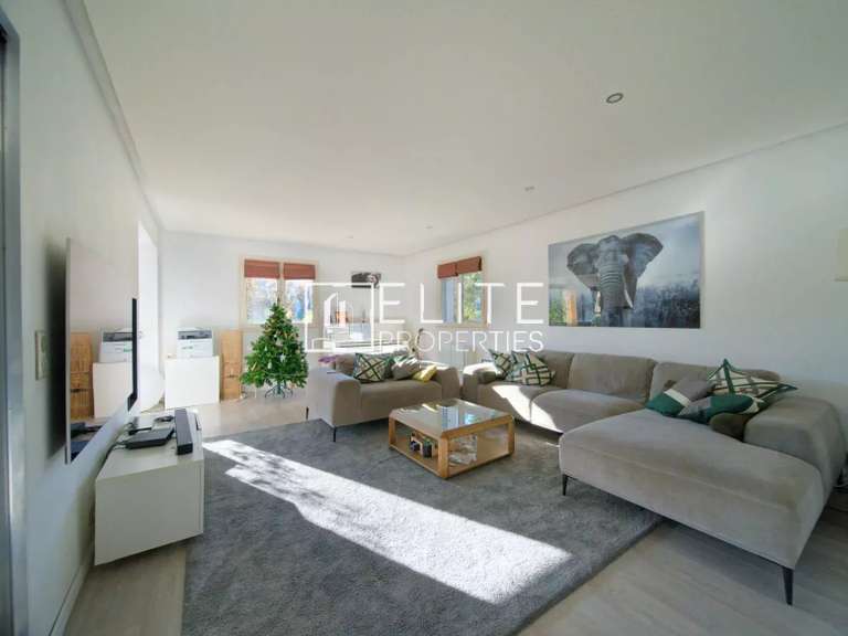 Maison Mouans-Sartoux - 5 chambres - 200m²